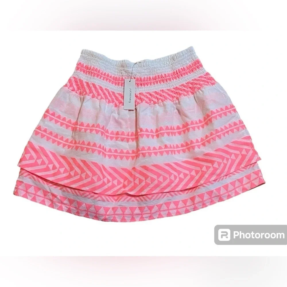 francesca's Bradi Geo Print Mini Skirt pink and white size L - Picture 2 of 10